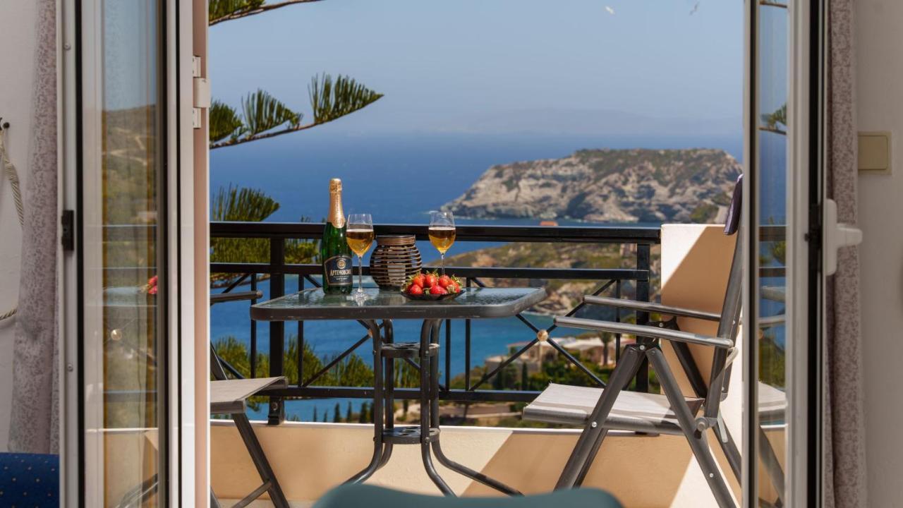 Fnk Apartments With Sea View Agia Pelagia  Exterior photo